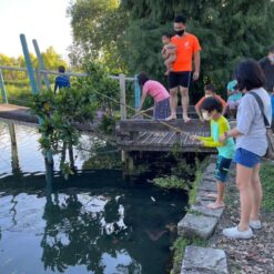2021826-雷公埤-宜蘭共好團-爸爸戴媽媽媽亮亮鹽鹽小雨傘釣魚-4