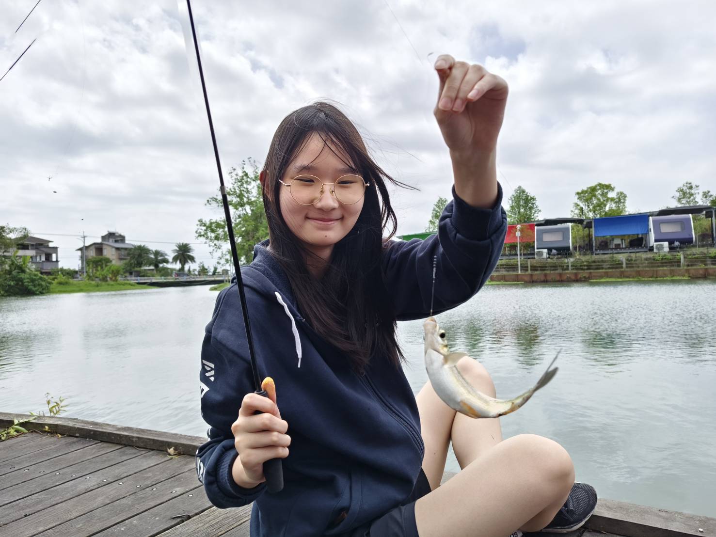 【宜蘭農村體驗】釣魚就像集郵,感動孩子的生命教育 12 20250415卡稻農釣魚遊程 香港聖士提反女子中學志工體驗 黃晟倫拍攝 19
